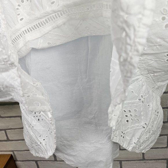 NWT GUESS White Eyelet Long Sleeve Mini Dress Size L - Picture 4 of 10